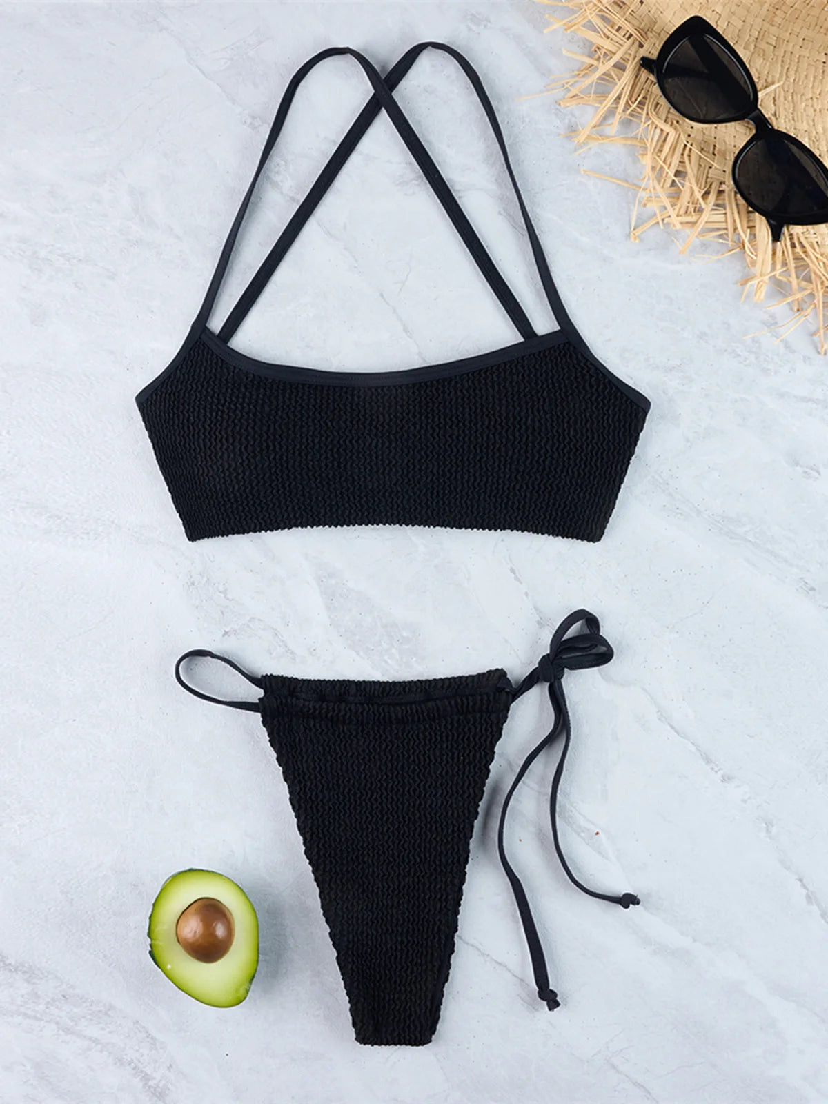 Bikini-Set mit modischer Knitterstruktur, hoch geschnitten, gekreuzter Rücken, Nylon, Elasthan, fest, drahtlos, niedrige Taille, Damen, Zweiteiler in schwarz, blau, grün, weiß, dunkelrosa, multicolor.