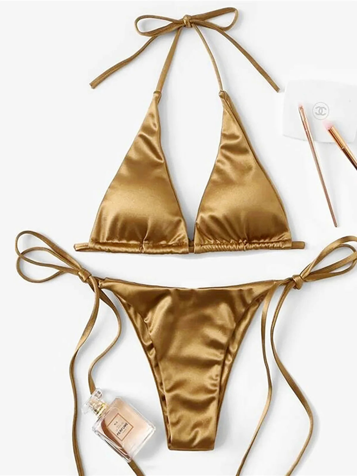 Luxueux ensemble de bikinis matelassés brésiliens deux pièces en satin dos nu pour femmes - Maillots de bain en nylon et spandex avec soutien sans fil métallique, ajustement à la taille, taille basse - Disponible en plusieurs couleurs