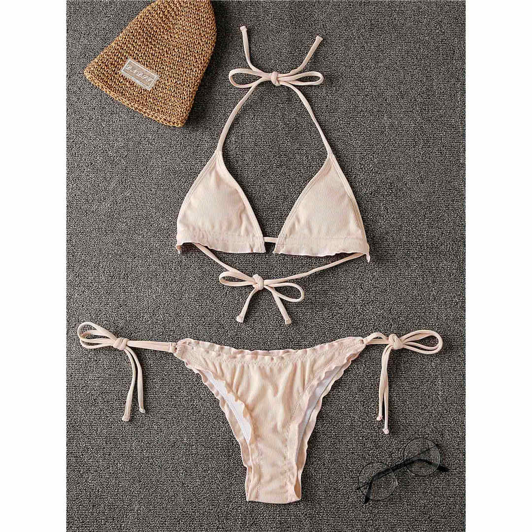 Bikini brésilien à franges rose bronzé