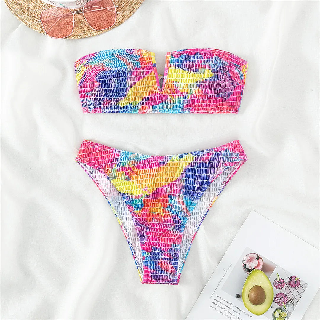 Stylish Printed Bandeau Bikini Set with Wrinkled Texture - CUVATI